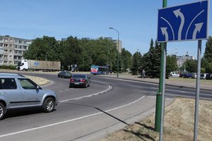 Pripažino klaidą: eksperimentas žiede nepasiteisino, o vairuotojams – vėl pokyčiai