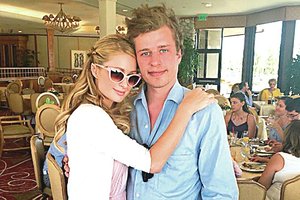 Milijardieriui Richardui Hiltonui vaikai kelia galvos skausmą – sūnus nuteistas 3 metams