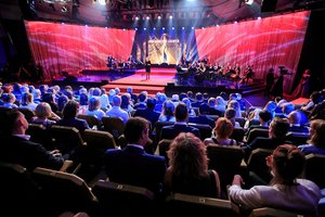 Sidabrinės gervės apdovanojimų transliacijos žiūrovų laukia daug muzikos ir meilės kinui