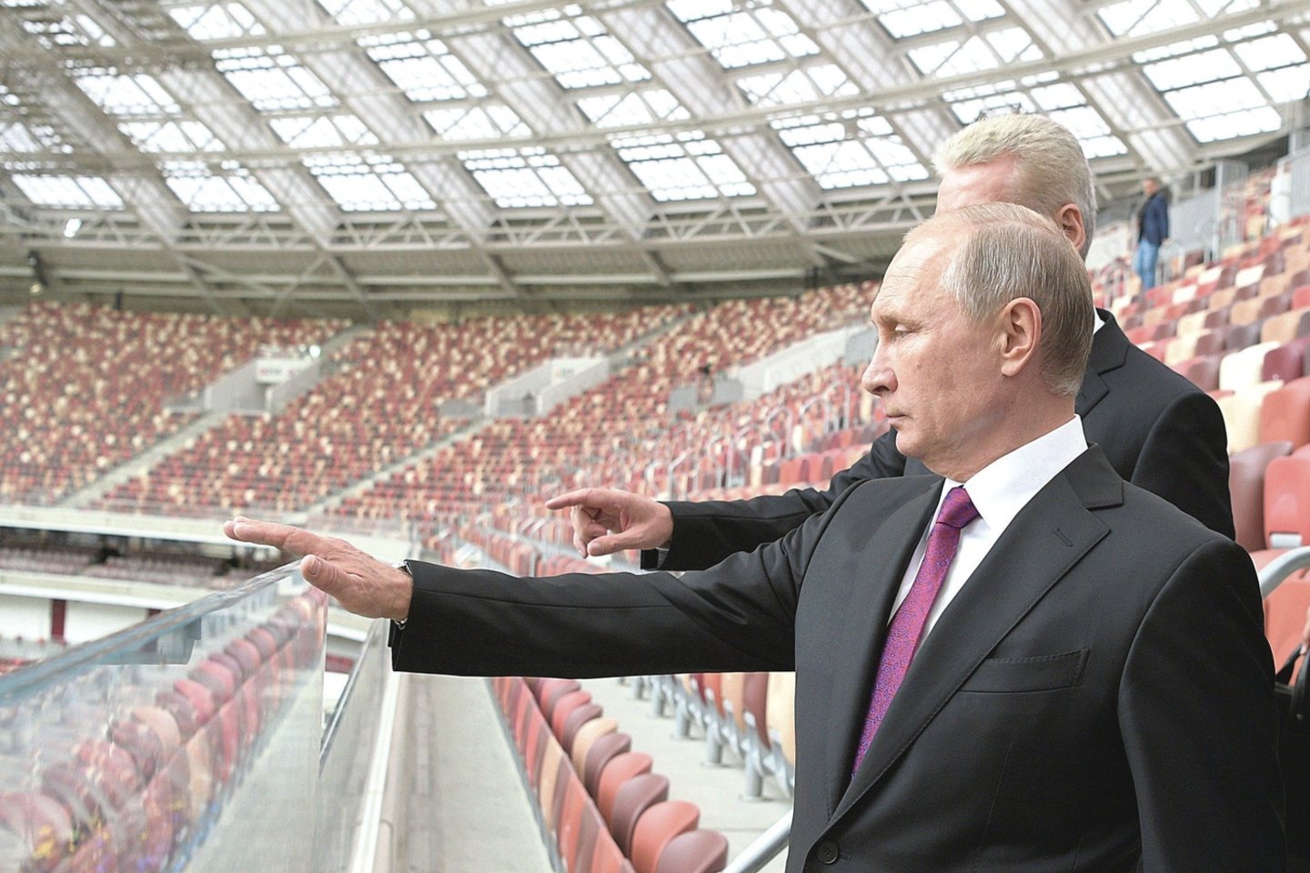 Kremlius trečiadienį patvirtino per kasmetinį klausimų maratoną tiesioginiame televizijos eteryje pasakytus Rusijos prezidento Vladimiro Putino žodžius apie rimtas pasekmes Kijevui, jei rytoj prasidedančio Pasaulio futbolo čempionato metu Rytų Ukrainoje įvyktų ginkluota provokacija.