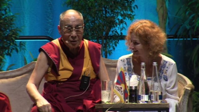 Berniuko klausimas Dalai Lamai prajuokino žiūrovus, tačiau išminčius nesutriko