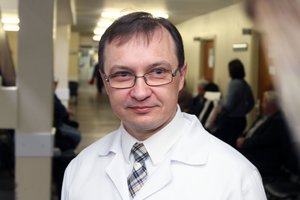 LSMU Kauno klinikoms ir toliau vadovaus prof. Renaldas Jurkevičius