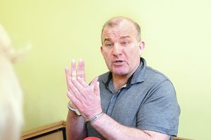 Dėl prekybos žmonėmis bus teisiamas lietuvis ir sutuoktiniai iš Jungtinės Karalystės