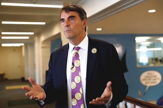 Verslininkas užsimojo suskaldyti saulėtąją Kaliforniją