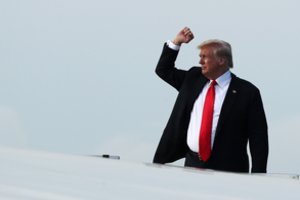 Per G-7 viršūnių susitikimą – šokiruojantis Donaldo Trumpo pareiškimas apie Krymą