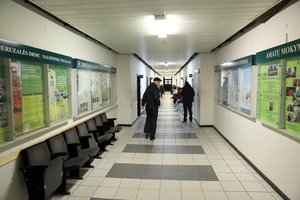 Pasinaudojo Darbo biržos pasiūlymu ir įklimpo: nei žadėtų 15 tūkst. eurų, nei darbo