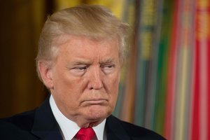 Šiaurės Korėja pradėjo grąžinti JAV karių palaikus, sako D. Trumpas