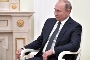 Putinas stengiasi išardyti NATO, sako Pentagono vadovas 