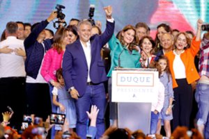 Kolumbijos prezidento rinkimus laimėjo konservatorius Ivanas Duque