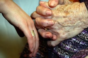 Ekspertai įspėja, kad pensijų reforma sugriaus antrąją pakopą 