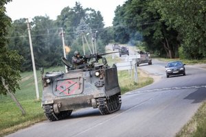 Pasvarstė, kaip apsiginti nuo karine technika pranašesnio ir didesnio 