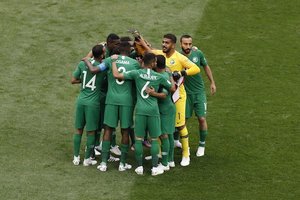 Prieš antradienio rungtynes – gaisras Saudo Arabijos lėktuve