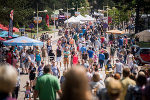 Į pajūrį su autobusu: kur nuvykti patogiausia ir greičiausia
