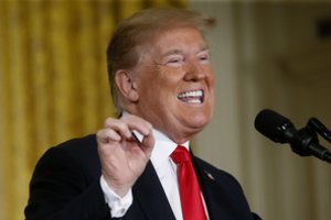 D. Trumpas tvirtina, kad Vokietijoje auga nusikalstamumas, abejoja oficialiais duomenimis