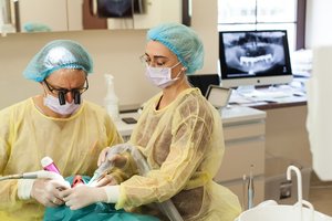 Praradote dantis? Jūs nusipelnėte galimybės ir vėl šypsotis