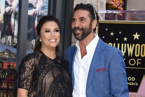 43 metų „Nusivylusi namų šeimininkė“ Eva Longoria susilaukė pirmagimio