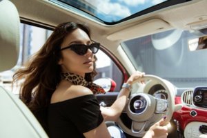 Simona Burbaitė savo naujutėlaičiam automobiliui suteikė neįprastą vardą