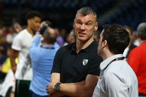 Šarūnui Jasikevičiui pagerbti specialiai sukurtas jautrus vaizdo klipas