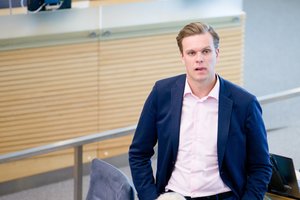 V. Pranckiečiui pritariant naujam politinių partijų finansavimui, opozicija tai vadina korupcija