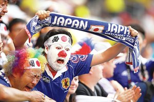 Tokių futbolo sirgalių nerasi niekur kitur: japonai nustebino visą pasaulį
