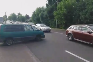 Panevėžiečiai nebežino, ką daryti: prie spąstais paversto žiedo – nauja problema