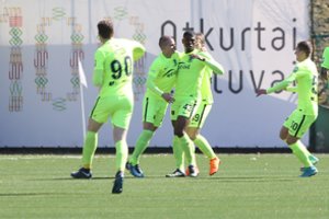 Savaitgalį Lietuvoje: dviratininkų lenktynės, futbolas ir karatė kovos 