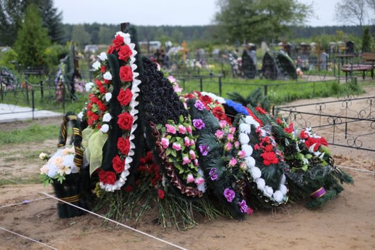 Pavargo slėpti? Rusijoje dygstantys paminklai įrodo valdžios melą