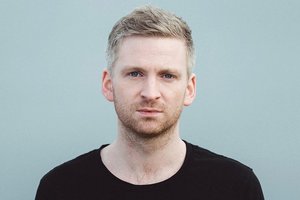 Islandijos muzikos alchemikas Ólafuras Arnaldsas surengs solo koncertą Lietuvoje