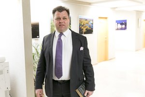 Mantas Adomėnas traukiasi iš konservatorių frakcijos