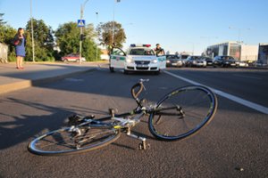 Prie Utenos keistoje avarijoje žuvo vyras: tragedijos aplinkybės šokiravo gyventojus