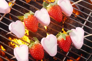 Grilyje ruošti desertai – neatsiginsite smaližių prašymo pakartoti