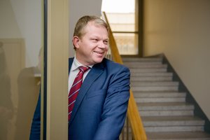 Atskilusių „socdemdarbiečių“ finansines problemas valstiečiai skuba spręsti manipuliavimu