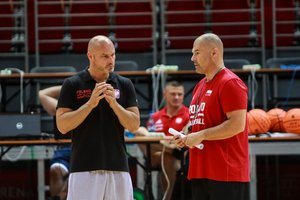 Lenkų krepšinio rinktinės treneris: „Lietuvą gerbiu, bet mes kovosime dėl šalies garbės“