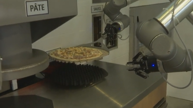 Picų revoliucija Paryžiuje – klientams skanėstą gamins nepailstantis robotas