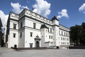 Vilniuje baigti statyti Valdovų rūmai: buvusios Žemutinės pilies atkūrimas truko 15 metų 