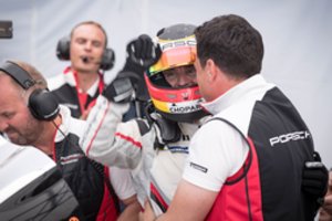 „Porsche“ įspūdingai pagerino 35 metus gyvavusį Niurburgringo rekordą