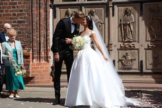 Pamatykite iš arti: Gabrielės Rutkauskienės-Vashos ir jos išrinktojo vestuvių akimirkos