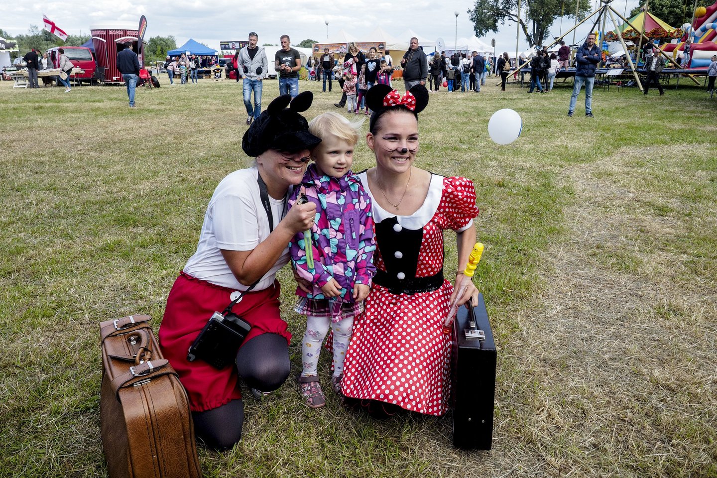  Rusnės festivalyje linksminosi Pamario krašto žmonės.<br> V. Ščiavinsko nuotr.