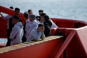 Ispanija priims NVO laivą su 59 išgelbėtais migrantais