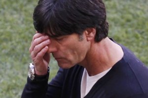 Net ir po fiasko J. Loewas liks vadovauti Vokietijos futbolo rinktinei