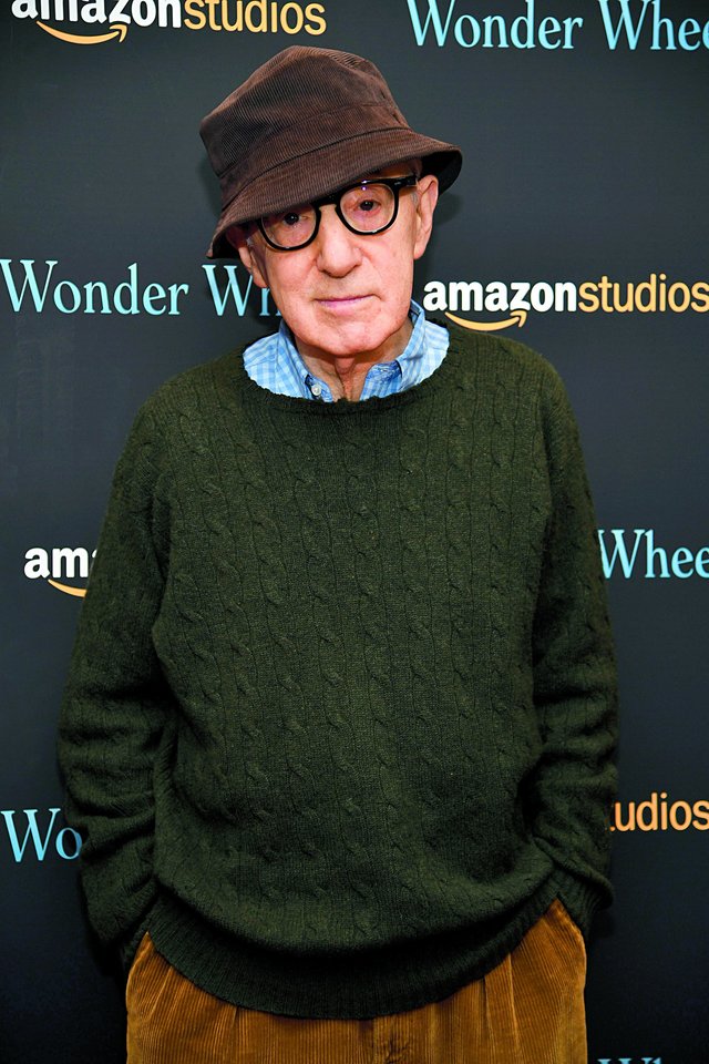  Woody Allenas.