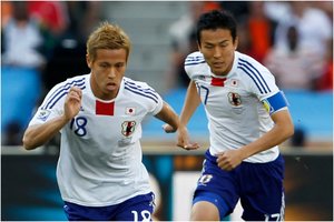 Keisuke Honda ir Makoto Hasebe baigė karjeras Japonijos rinktinėje