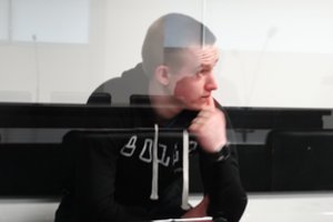 Močiutę nužudęs anūkas ilgam siunčiamas už grotų