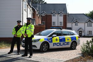 Jungtinė Karalystė dviejų žmonių apnuodijimo Eimsberyje nelaiko pasikėsinimu