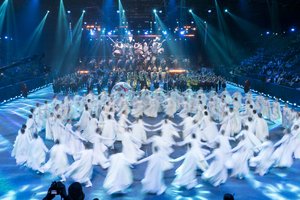 „Vario audra“ pribloškė kūrėjų fantazija: tai – ryškiausias Dainų šventės koncertas