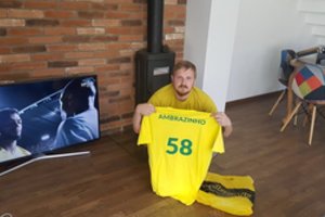 Humoristas P. Ambrazevičius: „Greičiausias pasaulio futbolininkas apibėgs Urugvajų“