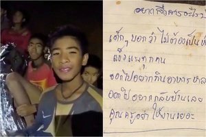 Tailando urve įstrigusių vaikų artimiesiems – jaudinantys vilties laiškai   
