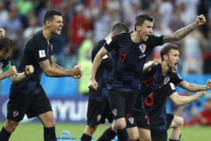 Stebuklinga pasaka baigta: stebinančius rusus po baudinių serijos sustabdė kroatai