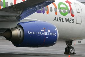 „Small Planet Airlines“ nesėkmės tęsiasi: vėluoja dar vienas skrydis