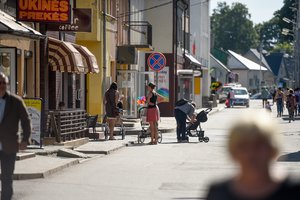 Ledai pajudėjo – mažesniuose miestuose būstas jau graibstomas